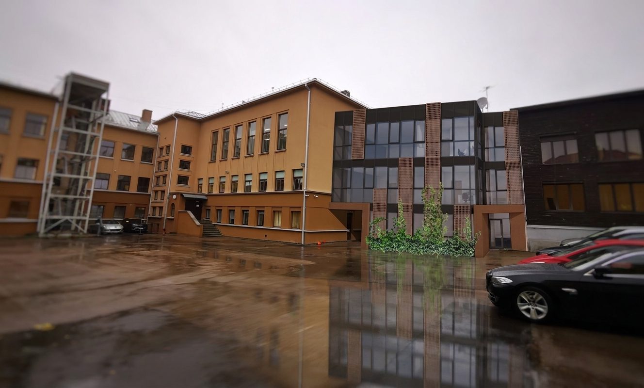 Jonavos senamiesčio progimnazija